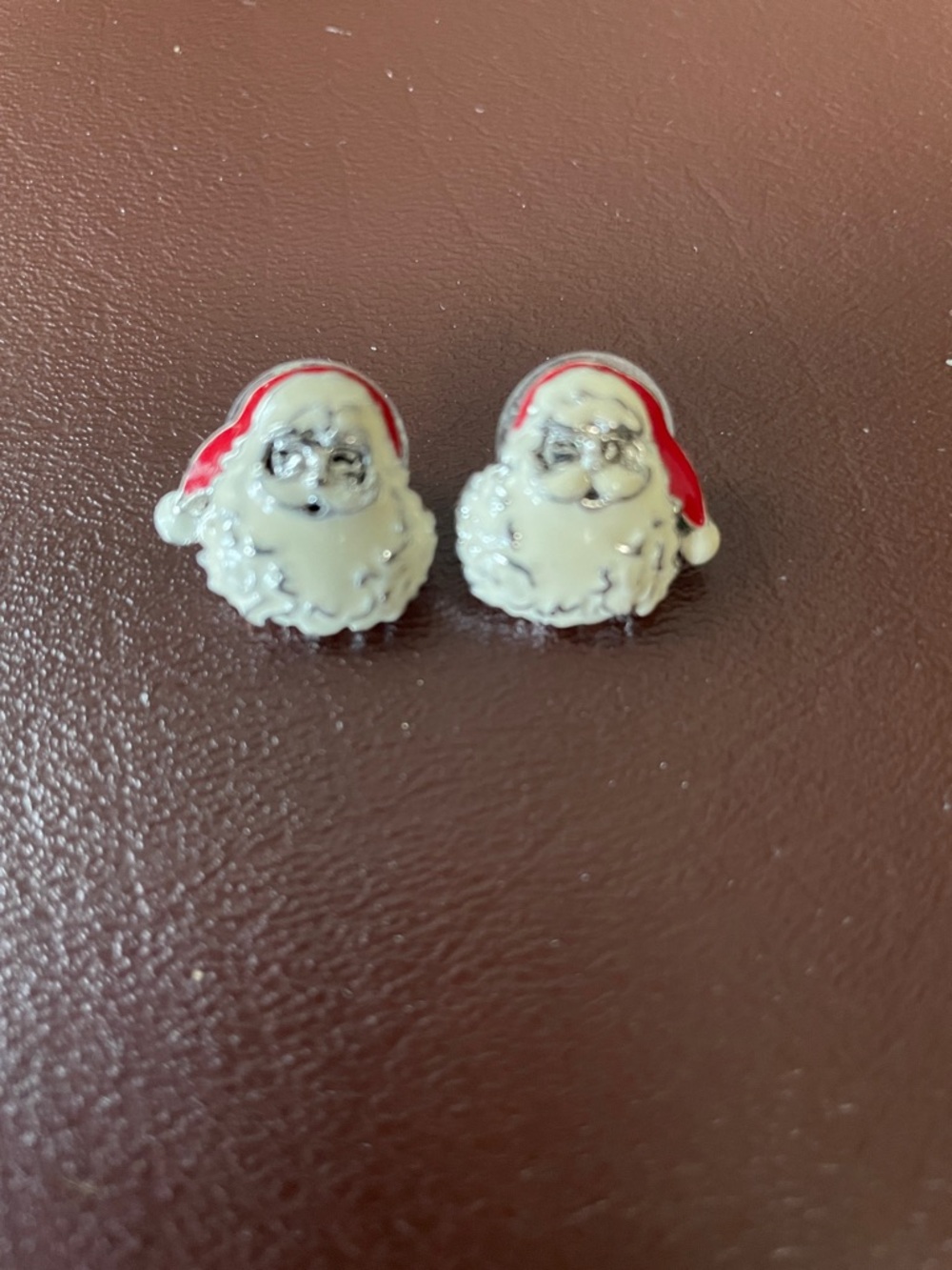 VTG ENAMEL SANTA CLAUS POST EARRINGS